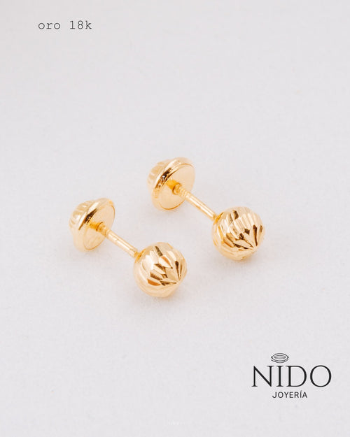 Topo Balin diamantado 0.61 g 18k