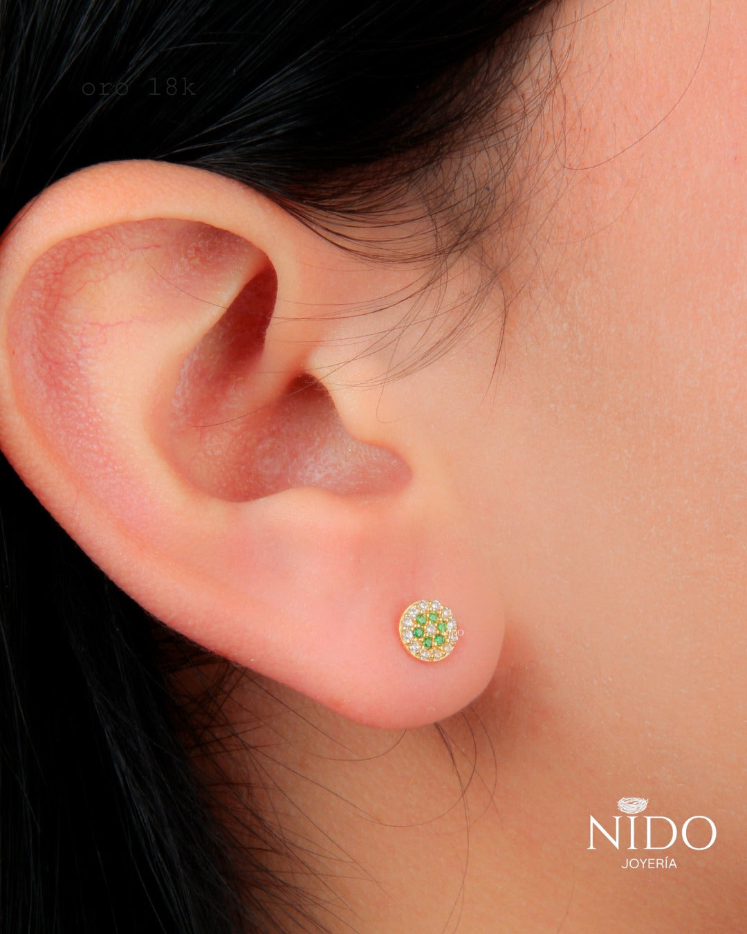 Topo circón redondo blanco y verde peso 1 gramo 18k