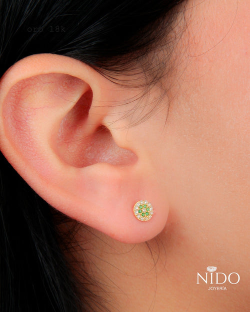 Topo circón redondo blanco y verde peso 1 gramo 18k